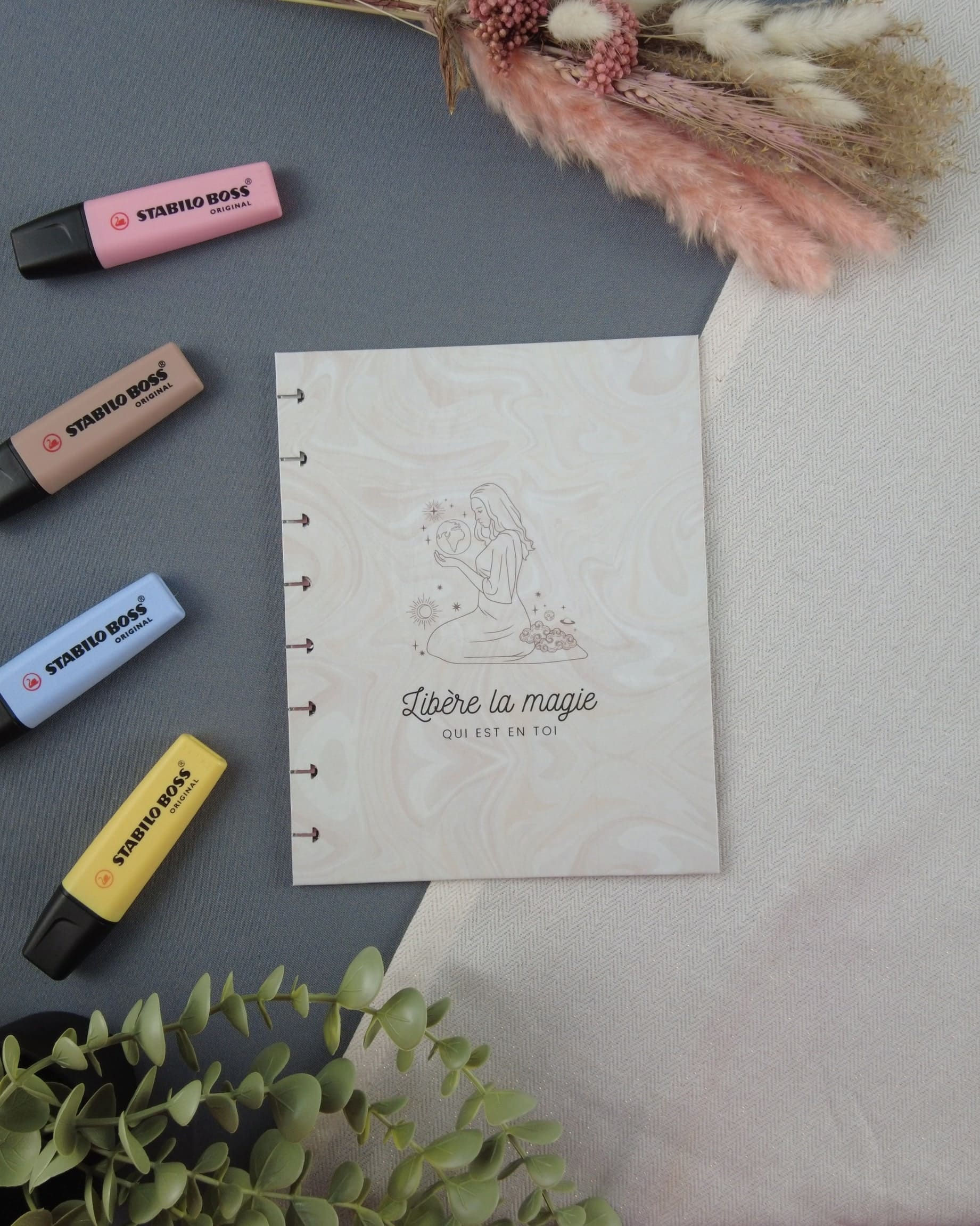 Couverture rigide pour carnet rechargeable, format A5, fond nude magique femme ésotérisme