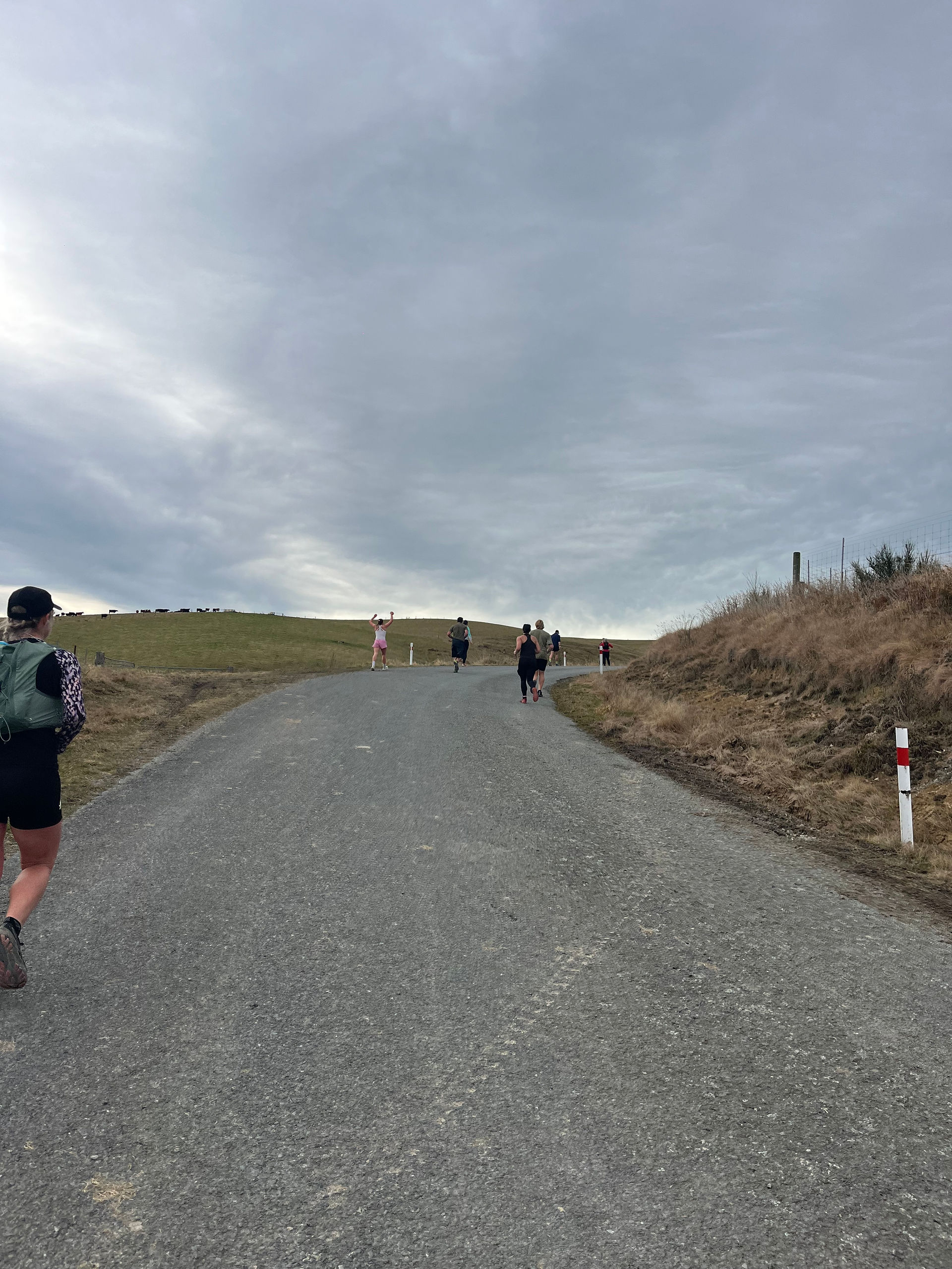 Hardlopers op Spur Road tijdens de Mackenzie Half Marathon