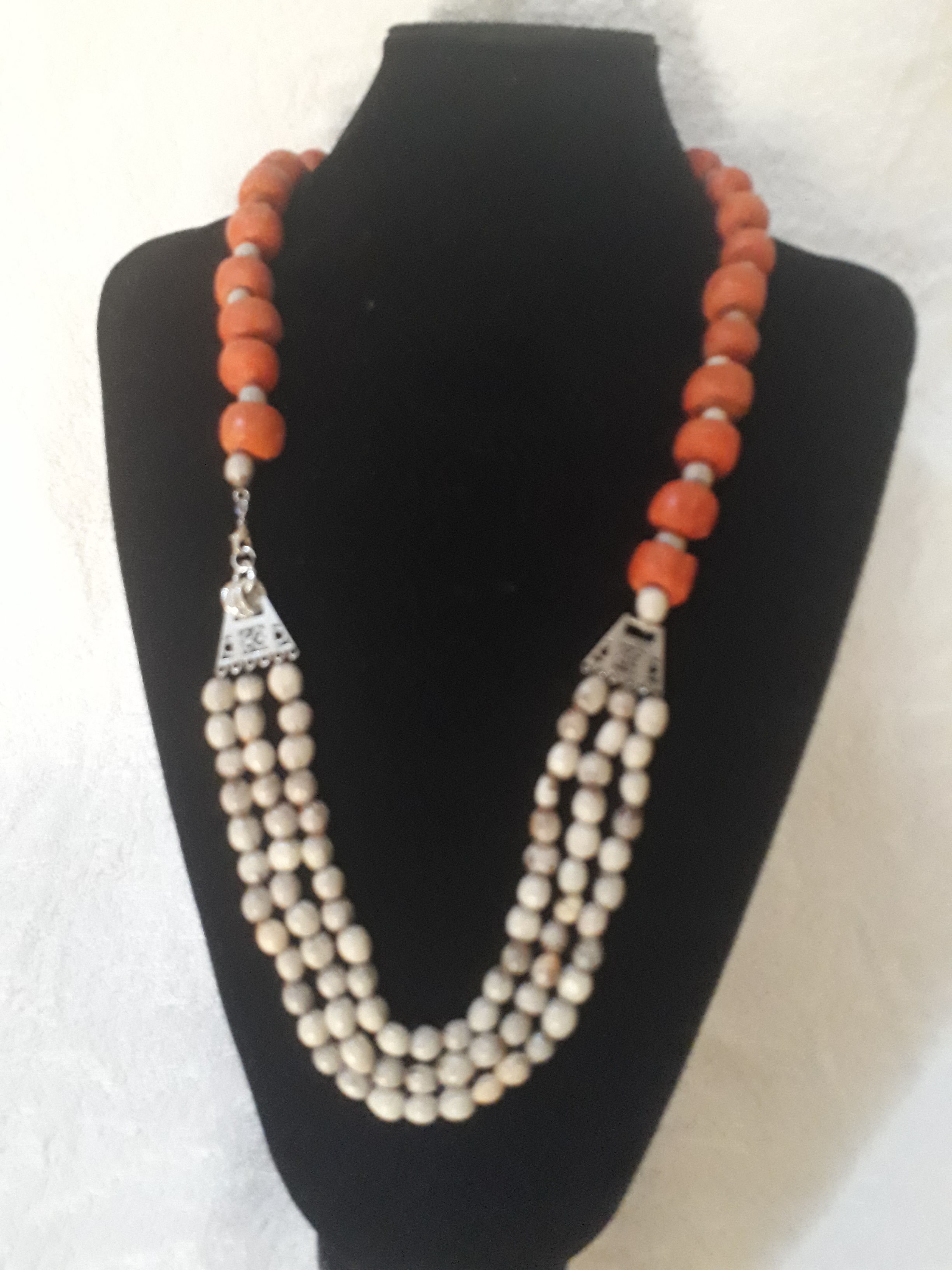 Imfibinga and coral mix necklace