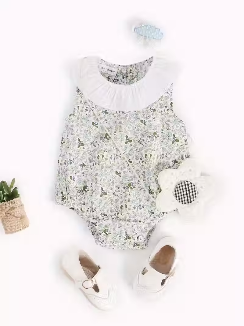 Thumbnail: Mameluco para Bebé Niña Floral Verde 100% Algodón con Cuello Blanco