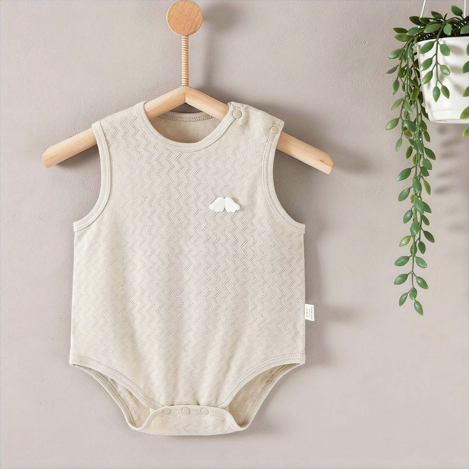 Body para Bebé 100% Algodón con Alitas 3D – Taupe