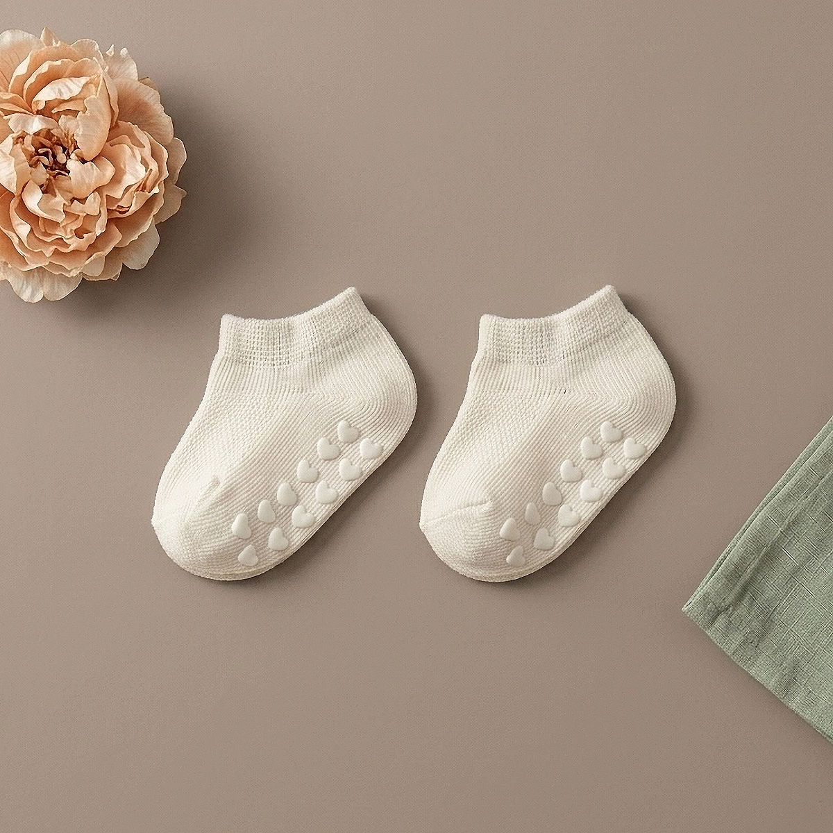 Calcetines Color Marfil para Bebé de Algodón Antideslizantes 0-6 Meses