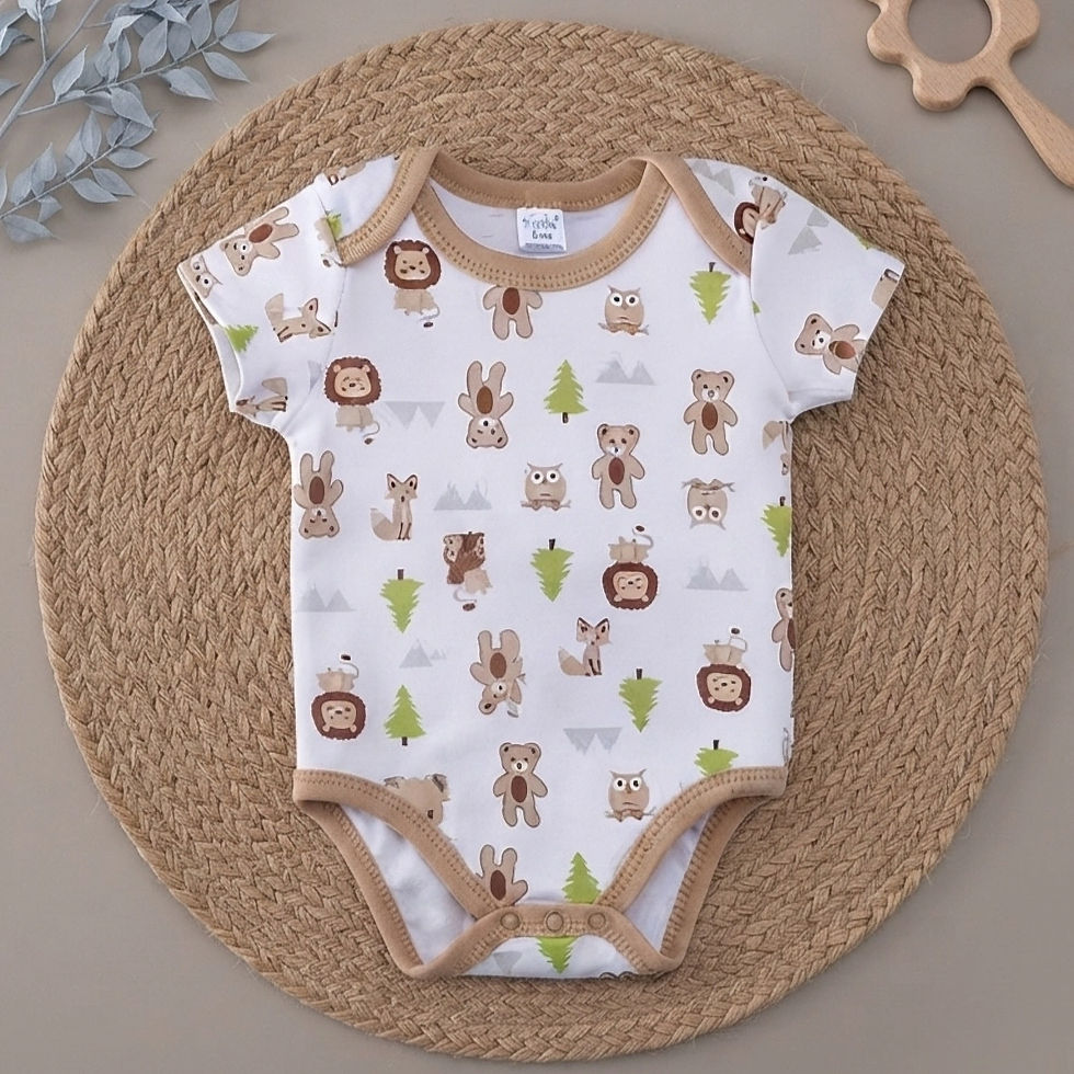 Pañalero para Bebé Estampado de Bosque con Oso, Manga Cort
