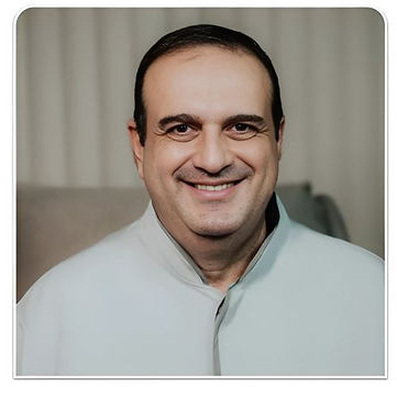 Dr. Alvaro Diniz - Endodontista.jpg