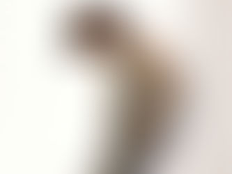 "RIA COM ALMA": OUTONO/INVERNO 26 DA RIACHUELO DESTACA XADREZ E ALFAIATARIA COM AS PRINCIPAIS TENDÊNCIAS DA ESTAÇÃO