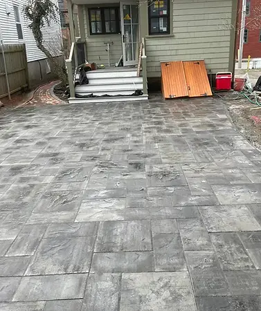 PATIO DESIGN & CONSTRUCTION.webp