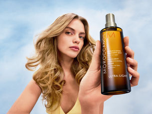 Moroccanoil lança Treatment Mist, versão ultraleve do icônico tratamento capilar em spray