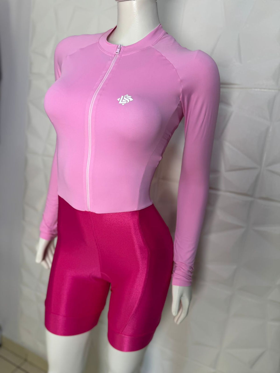 Miniatura: Macaquinho Kapana Glow