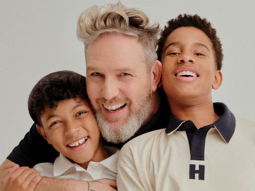 ENCONTRO DE ÍCONES: POOL LEGACY, ALEXANDRE HERCHCOVITCH E DISNEY REINTERPRETAM A CAMISA POLO EM COLLAB INÉDITA PARA O DIA DOS PAIS