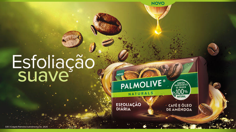 Anúncio do Palmolive Naturals com grãos de café e óleo de amêndoa em fundo verde e dourado; texto: Esfoliação suave.