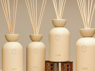LENVIE leva maximalismo à perfumaria para ambientes com MAX