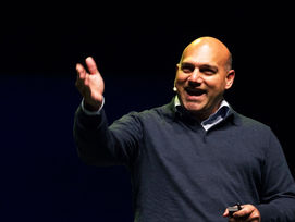 Exponential Organizations by Salim Ismail and Peter Diamandis (2023)