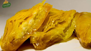 Σαμπιγιέ (Μεγάλο) - Χρυσό Τρίγωνο με κρέμα