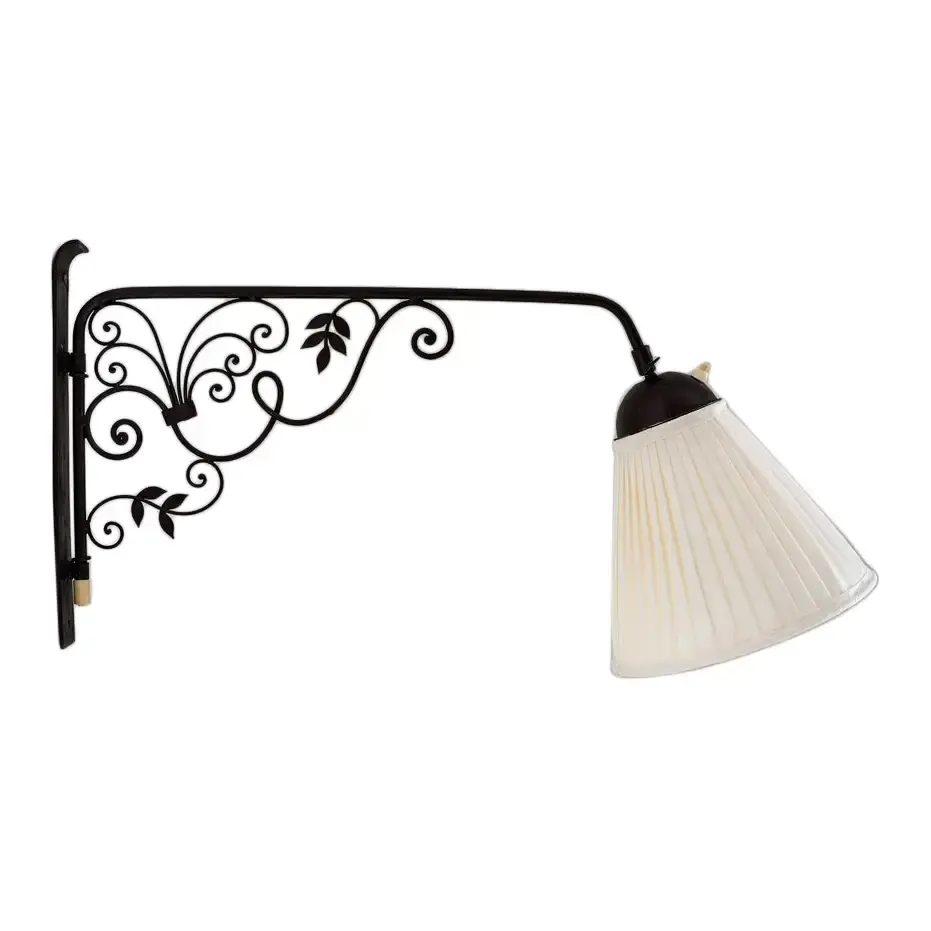 Swedish Modern Wall Lamp Model 2339 by Luco