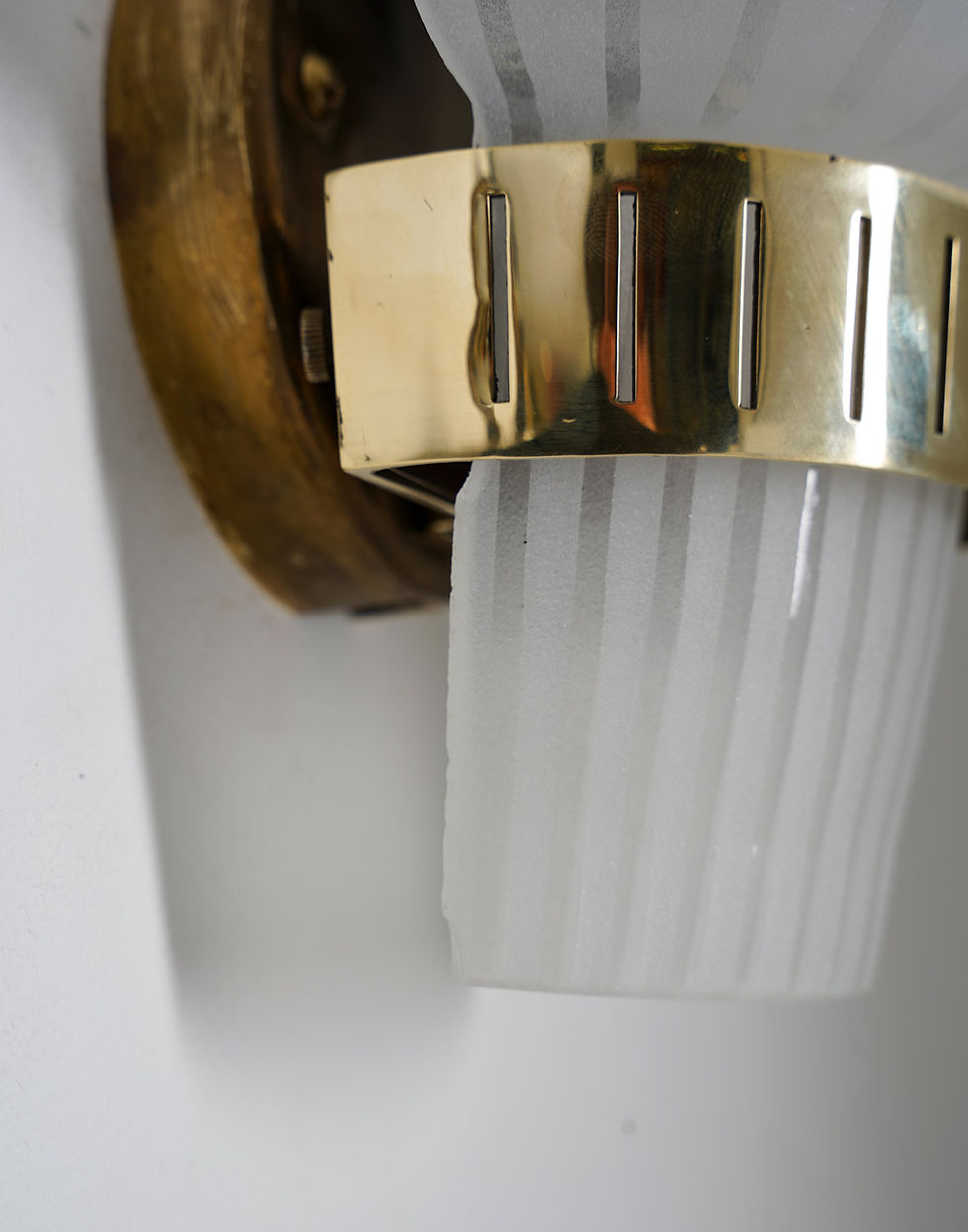 Thumbnail: Pair of Swedish Mid-Century Wall Lamps in Brass and Glass by Böhlmarks