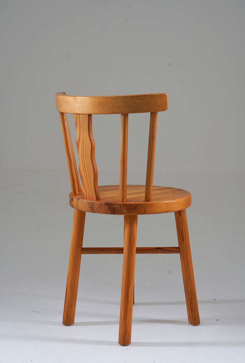 Thumbnail: Set of Five Swedish Chairs in Pine by Steneby Hemslöjd