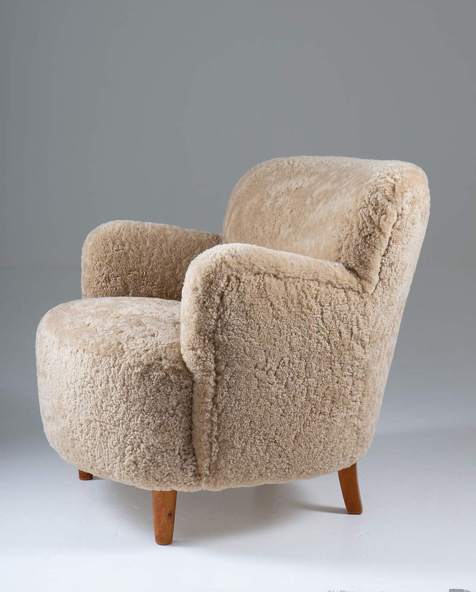 Thumbnail: Scandinavian Mid Century Lounge Chairs in Sheepskin