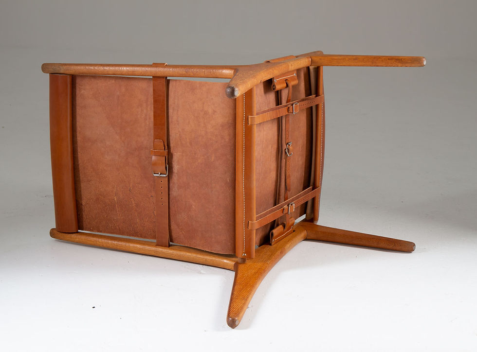 Thumbnail: Pair of Rare Hunting Chairs 204 by Uno & Östen Kristiansson for Luxus, Sweden