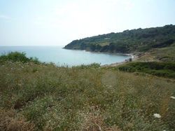 Villa footprint to sea - SE view