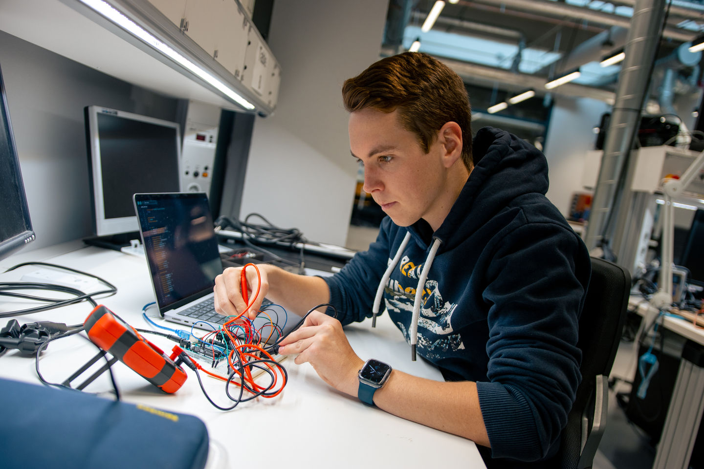 Hotels-Models14015 2_edit_new 2.jpg