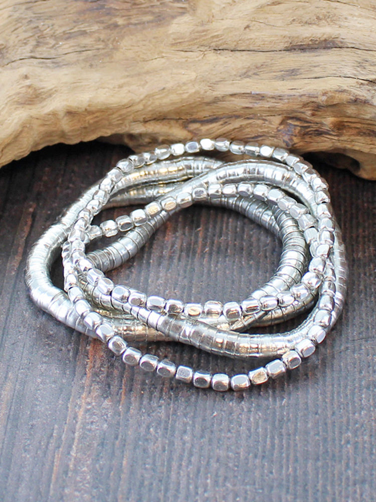 Elasticated set of 5 nugget bracelet