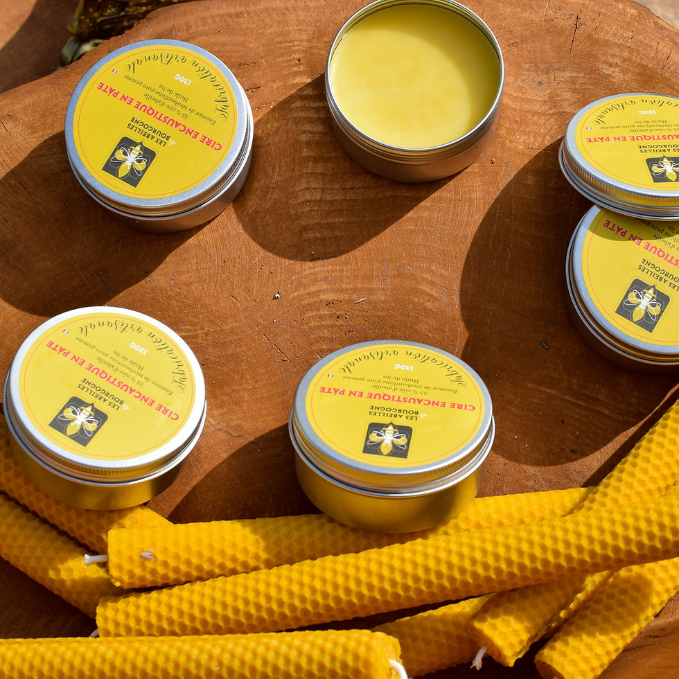 Miniature : Entretien du cuir avec cire d’abeille – finition satinée