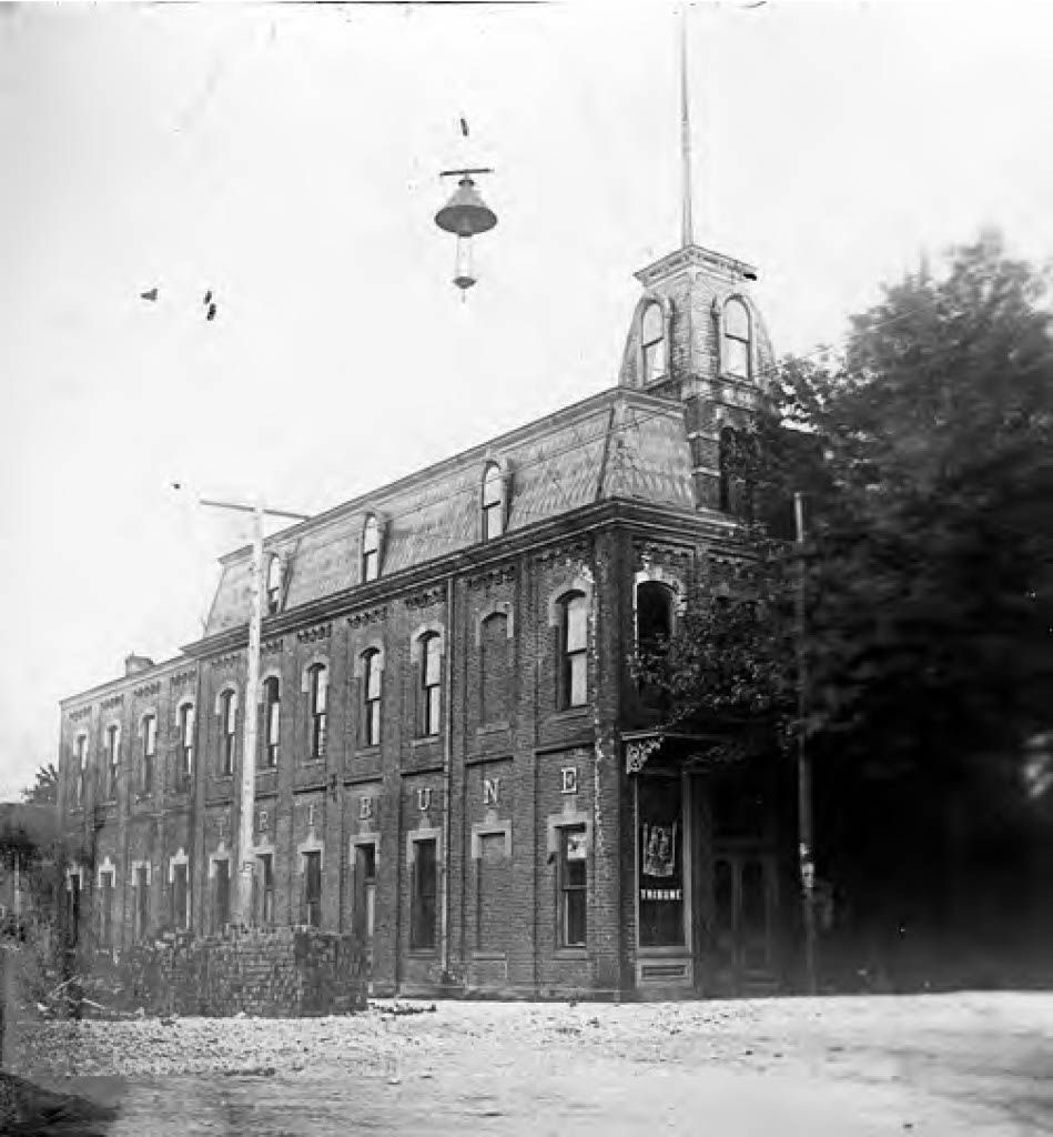 6th and Main_SE_1