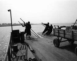 Ferry crossing to Djenne, Mali 1991-92