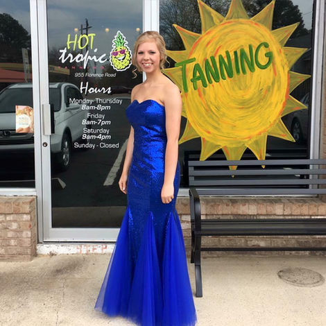 Hot Tropic Spray Tans.jpg