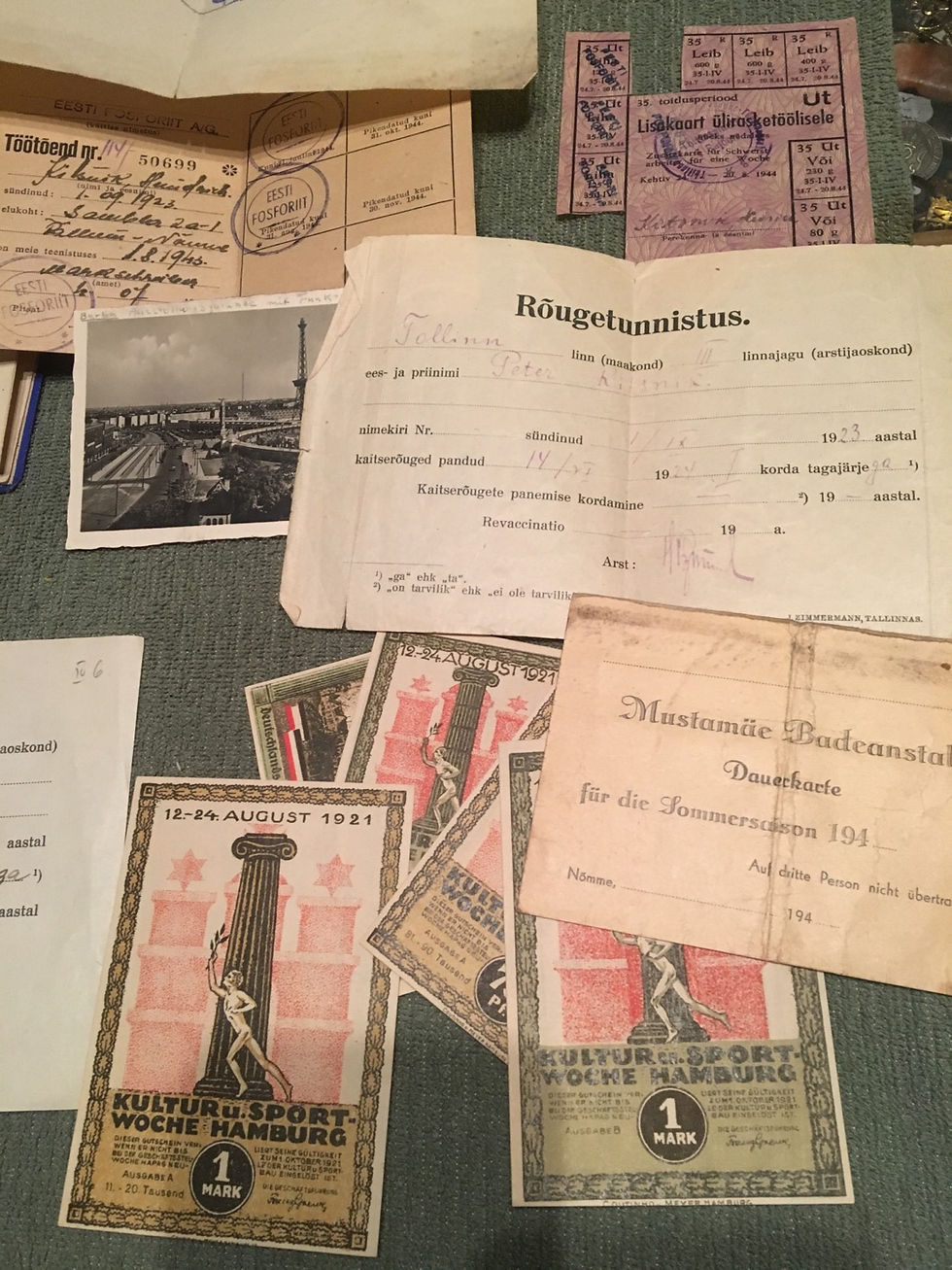 Thumbnail: Group Estonian papers from mostly WW2