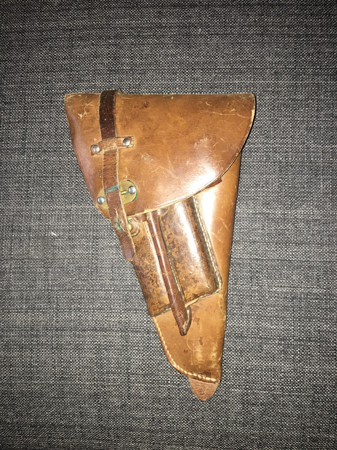 Pistol holster w / 40