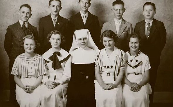 1934.JPG