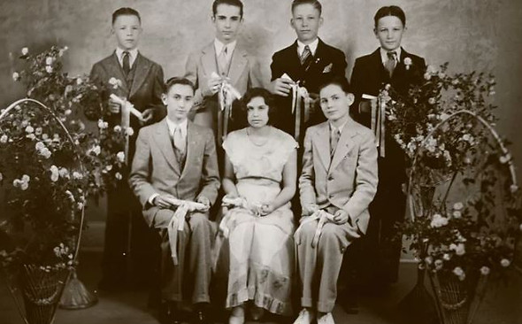 1932.JPG