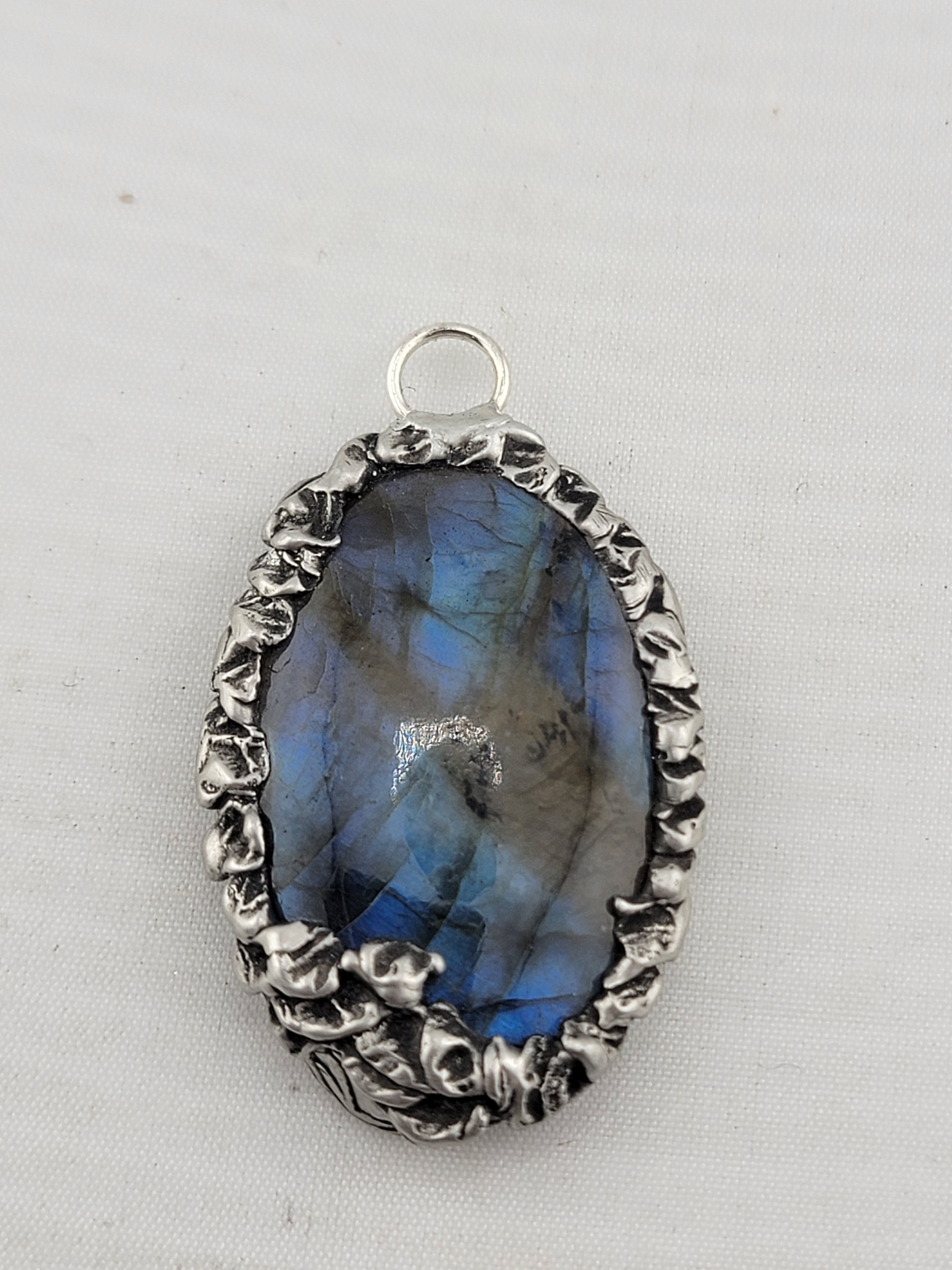 N-467 LABRADOLITE