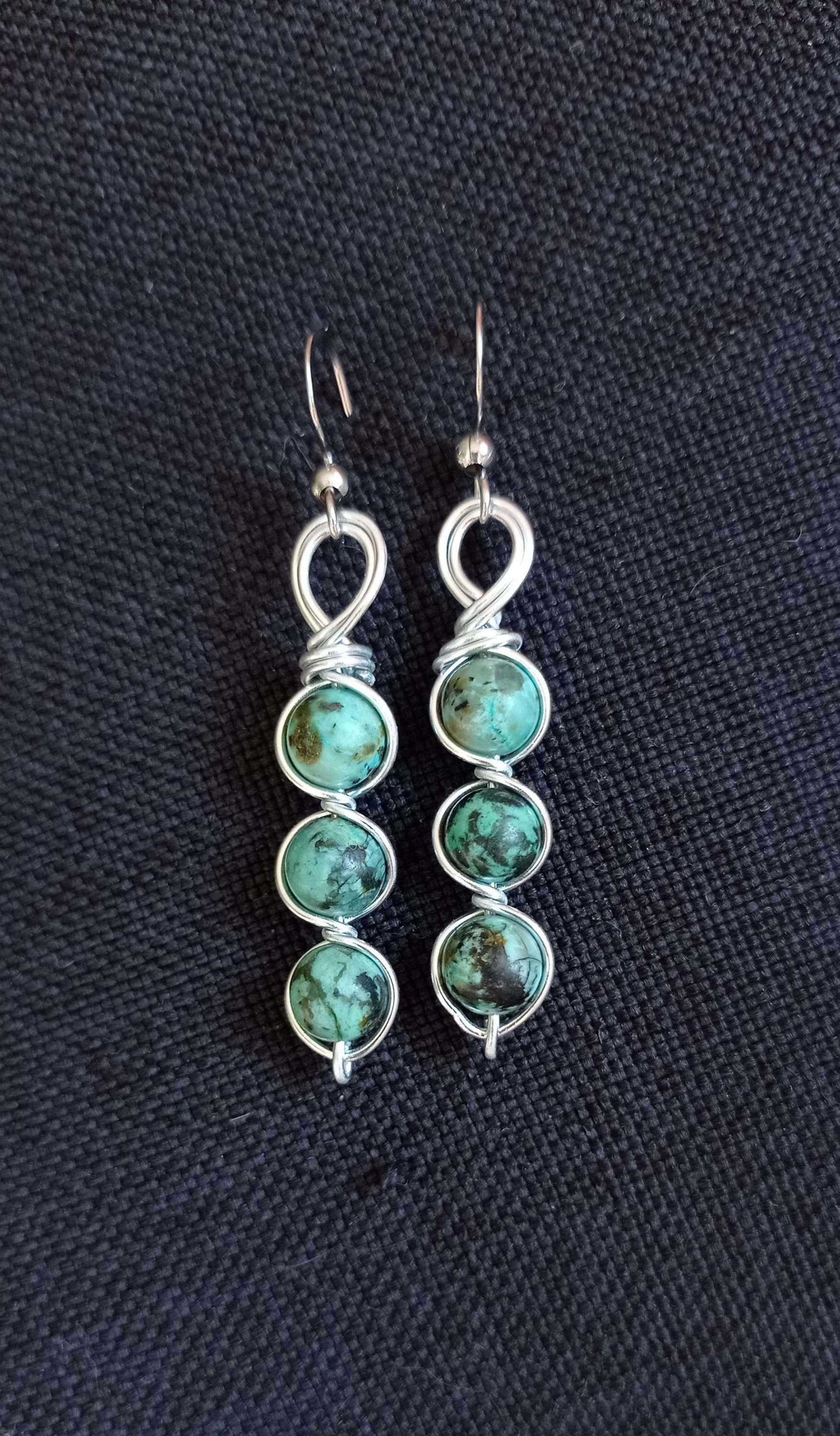 Boucles d'oreilles en turquoise d'Afrique classe AAA
