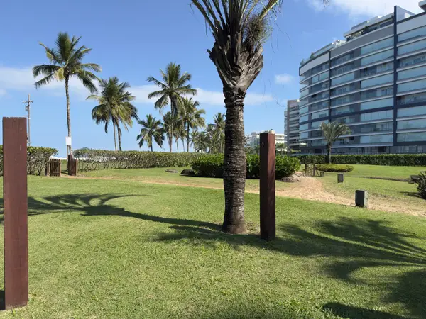 Jardim compartilhado (PI) do Módulo 08 da Riviera de São Lourenço, usado pelo Edifício Splendor