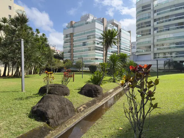 Jardim compartilhado (PI) do Módulo 07 da Riviera de São Lourenço, usado pelo Edifício Eco Beach
