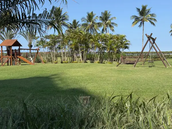Jardim compartilhado (PI) do Módulo 08 da Riviera de São Lourenço, usado pelo Edifício Splendor