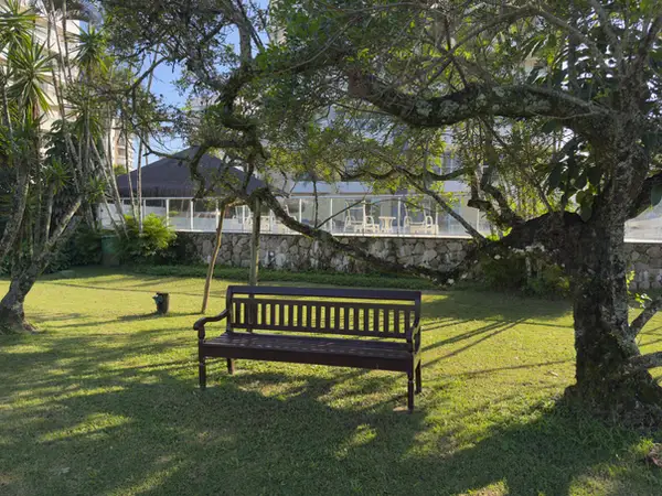 Jardim compartilhado (PI) do Módulo 03 da Riviera de São Lourenço, usado pelo Edifício Sunshine