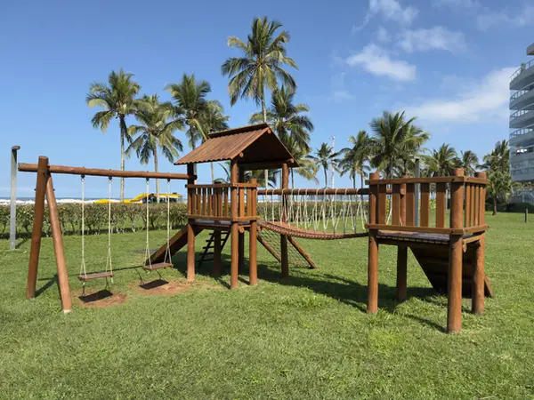Jardim compartilhado (PI) do Módulo 07 da Riviera de São Lourenço, usado pelo Edifício Eco Beach