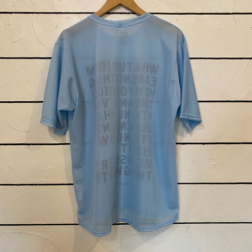AIDENTIFY カットアウトTシャツ Medium a3186243a05a3f9d0394d4d3869cc1