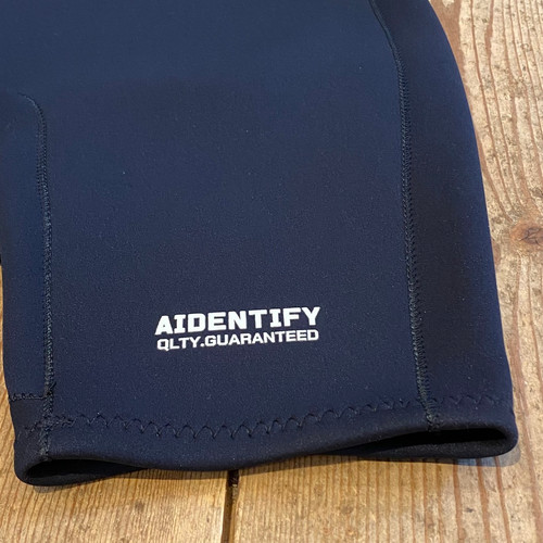 AIDENTIFY WETSUTIS x PS