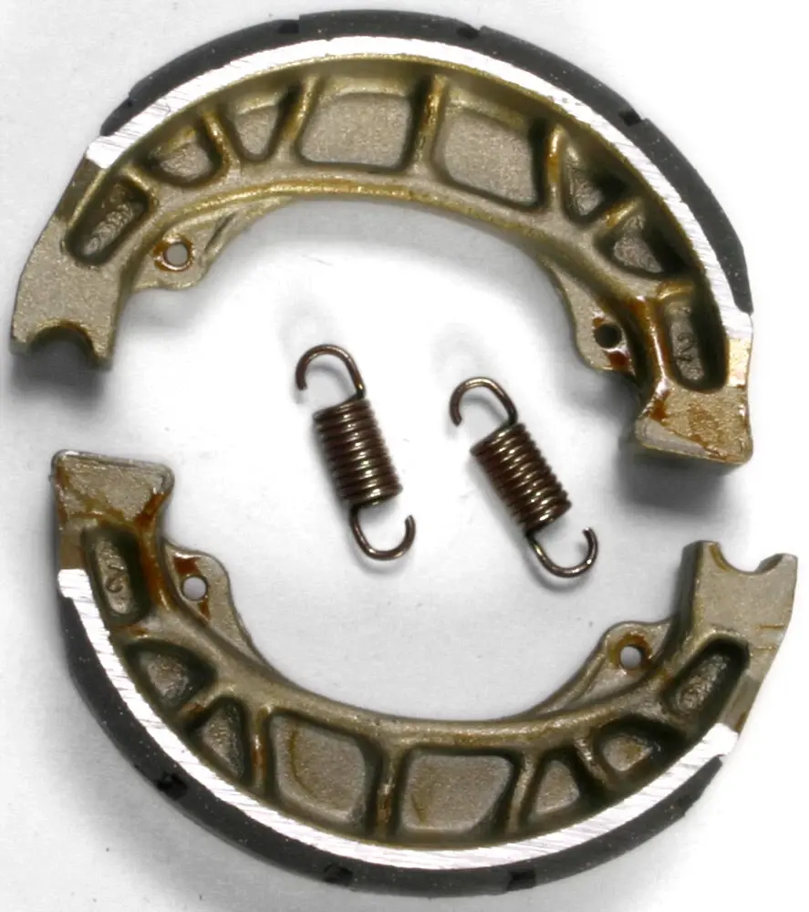 EBC 303G grooved water-channel brake shoe set for motorcycle / scooter drum brakes