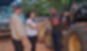 Prefeita Rosana Gomes acompanha os serviços no bairro Naire Leite