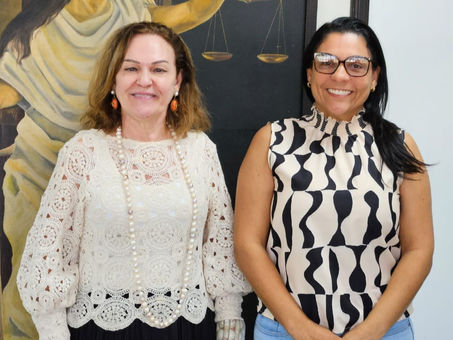 Prefeita Rosana Gomes se reúne com desembargadora Regina Ferrari Longuini,
