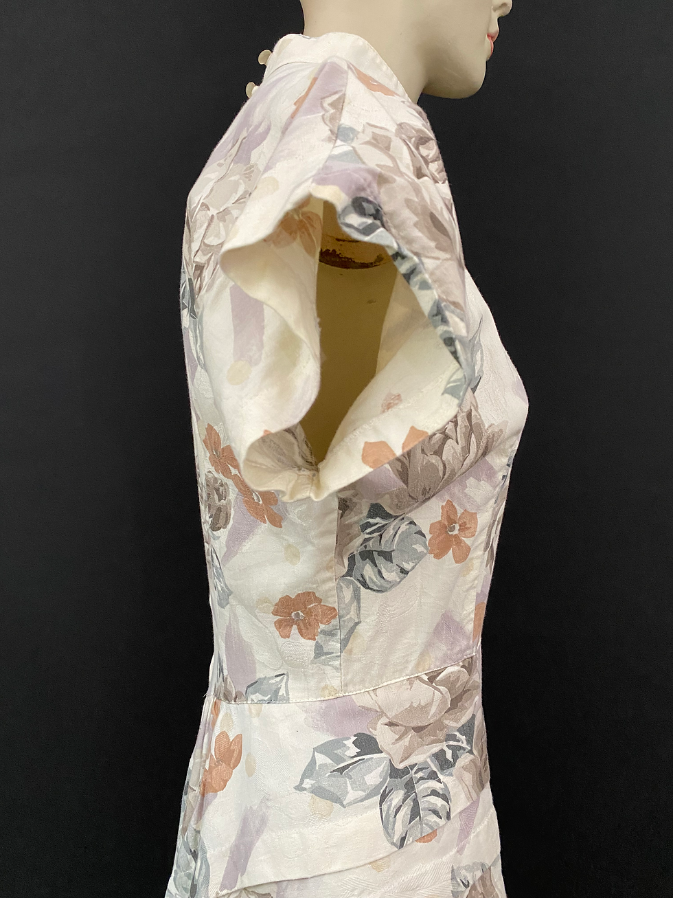 Thumbnail: Vintage Muted Floral Mock Neck Peplum Dress View 9