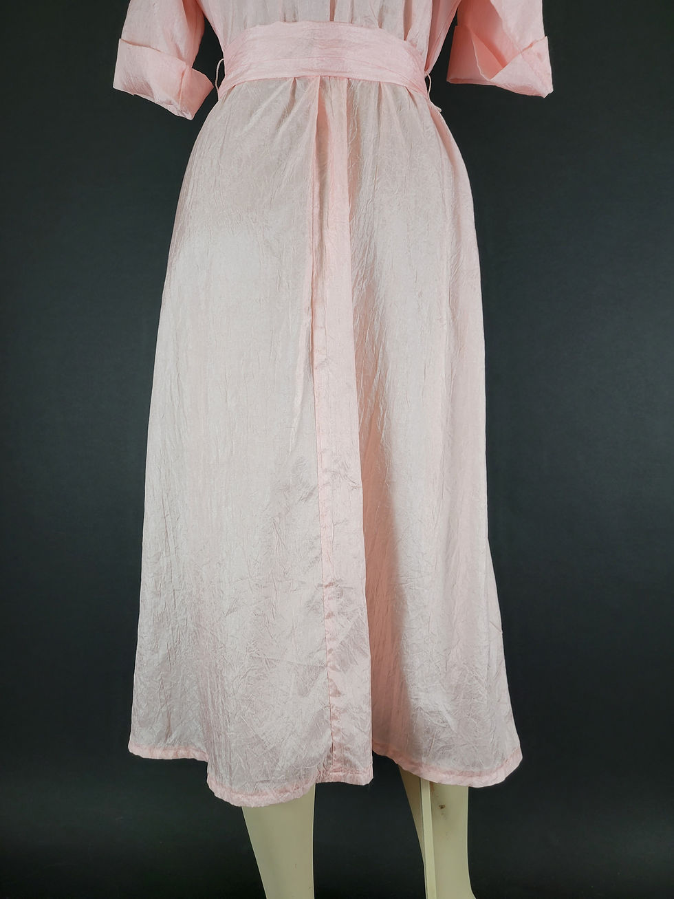 Thumbnail: Vintage Light Pink Belted Shirtwaist Dress View Fourteen