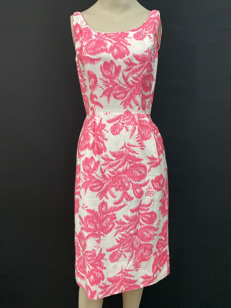 Vintage Pink And White Abstract Floral Sleeveless Dress View 2