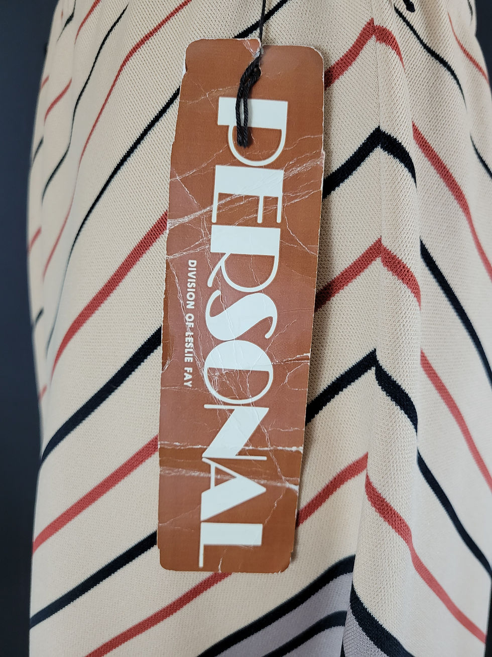Thumbnail: Vintage Deadstock Chevron Striped Pull On A-Line Skirt View Eight