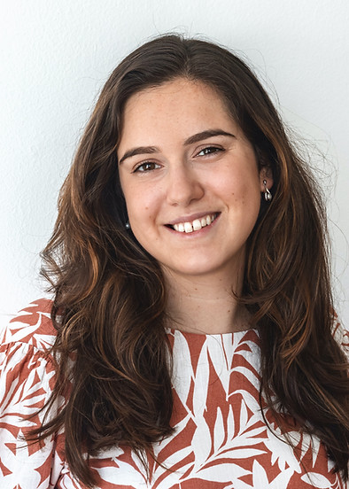 Veronica Ferrari headshot.jpeg